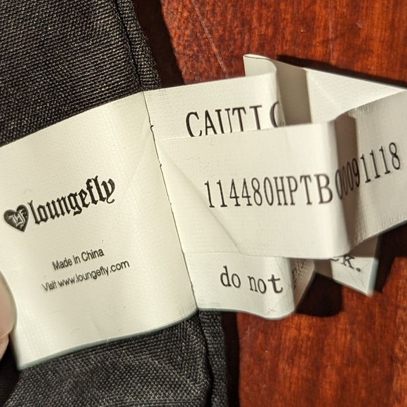 Loungefly Harry Potter Gryffindor cross body bag - Picture 11 of 11